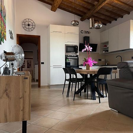 Ambra La Casa In Castelloヴィラ エクステリア 写真